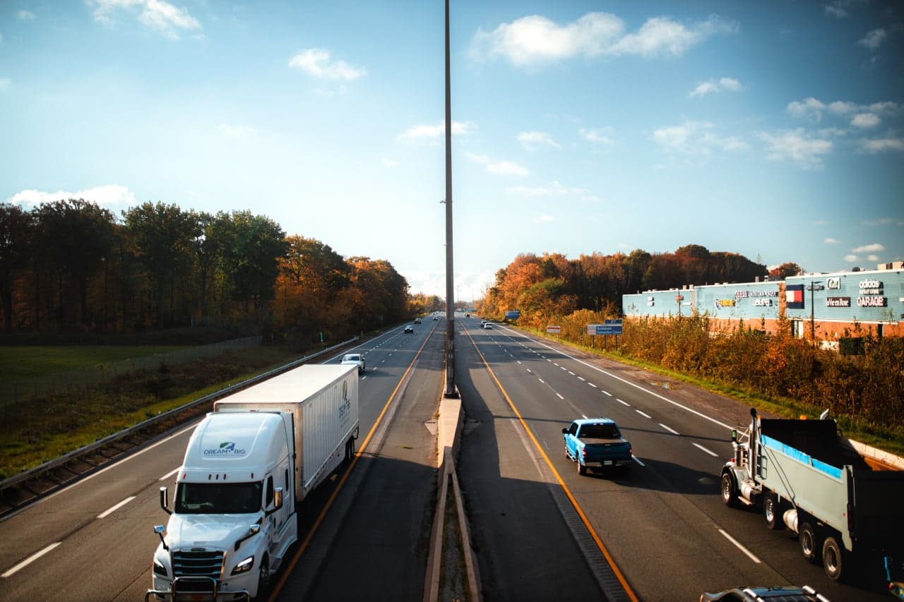 In addition to significantly simplifying the process of road freight transport, e-TTN also affects the reduction of  corruption risks. It also  increases  the level of quality and transparency of the transportation process, improves business conditions and contributes to the development of the industry.